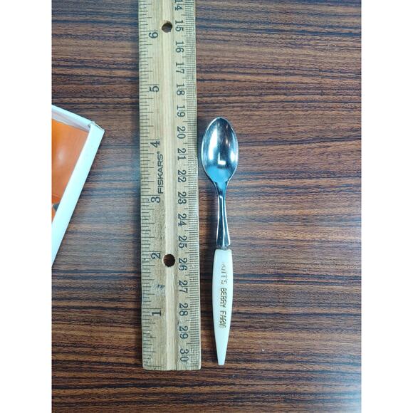 Vintage Small Spoon 6 Piece Colorful Handles Knotts Berry Farm Advertising - Picture 2 of 9